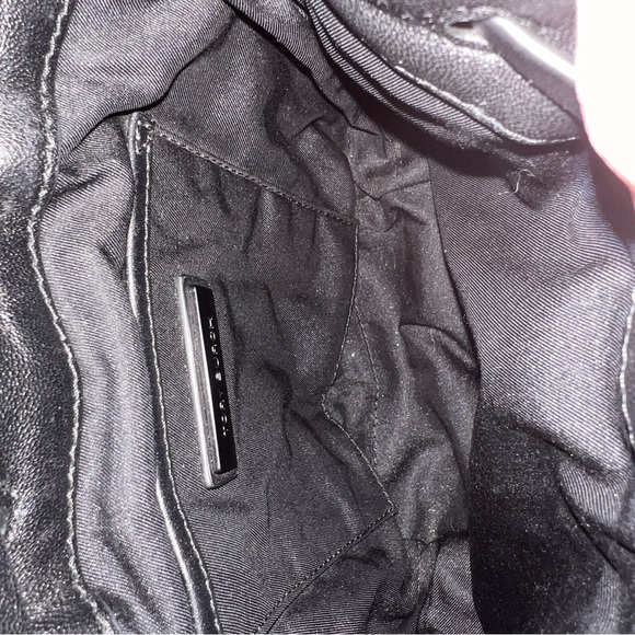 Tory Burch Willa Beaded Crochet Mini Bucket Bag - Picture 7 of 8